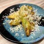 サインビーエス - 