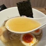 酒肴場 屯 - キリッとした塩にほんのり辛味でさっぱり！夏にぴったり！