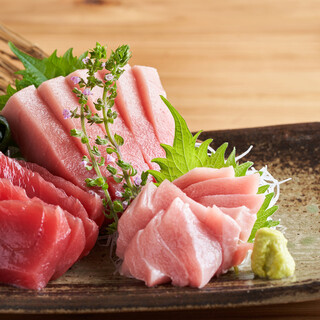 We pride ourselves on our super fresh sashimi.