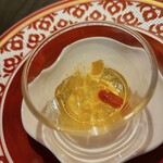 虎景軒 - ぷっくりしたクコの風味が先付けにぴったり。食欲がそそられる一品です