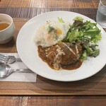 欧風肉料理 バル カフェ トレッチェ - 