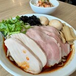 Ramen Irodori - 特製イロドリ和えそば 1,100円　プレミアムステッカーで味玉追加