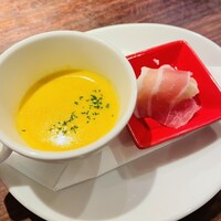 スペイン料理 La Cazuela 三ノ宮 ミント神戸店 - 