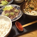 牛タン　伊之助 - 塩葱牛タンとかき揚げうどん