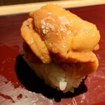 築地 男前鮓 - 馬糞雲丹