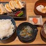 肉汁餃子のダンダダン - 