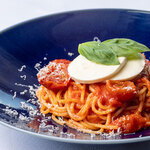 Fresh Basil Mozzarella Tomato Sauce Spaghetti