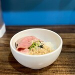 むかん 初台 - 鯛塩ラーメン（鯛フレーク丼付き）・味玉