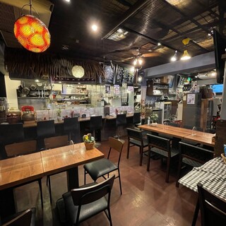 CHAMIROCK CHICKEN SHOP_1