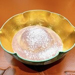 美会 - カノムピアックプーン