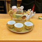 美会 - お茶の入れ物
