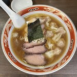 支那ソバ かづ屋 - チャーシューワンタンメン