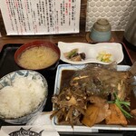 魚屋食堂 魚吉三平 - 