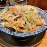 Jige Moncha Mpon - 皿うどん　950円