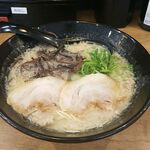 元祖博多 中洲屋台ラーメン 一竜 - 