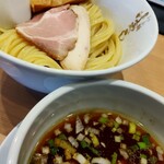 らぁ麺 はやし田 - 料理写真: