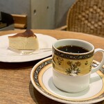 La cour cafe - 