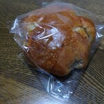 Ishigama Pan Koubou Sammeri- - くるみパン。