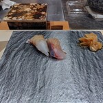 銀座のみこ寿司 - 真鯛、カンパチ