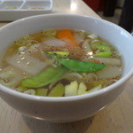 粥麺楽屋 喜々 - 美味しい野菜スープ