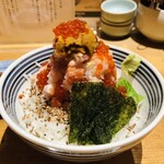 日本橋海鮮丼 つじ半 - 