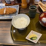 豚かつ専門 とんとん - 