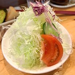 Tonkatsu Katsuichi - ヒレカツカレーのサラダ