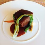 Archange - 国産牛ホホ肉の赤ワイン煮込み