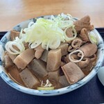 もつ煮ショップ - もつ煮(醤油)は大盛りサービス♪