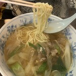 餃子飯店 - 鶏ネギラーメン650円