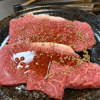 牛心 - 料理写真:マスターから差し入れのメッチャええ肉‼︎