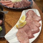 Sumibiyakiniku Ushi Waka - 