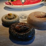 Sorn - 「The Ocean」 - プーケットロブスター、ゾウゲバイ、ブルークラブ