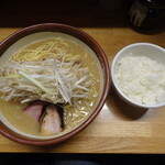 味噌っ子 ふっく - 味噌らーめん　ライス