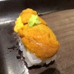 寿司安 - 雲丹は握りでの提供です。
