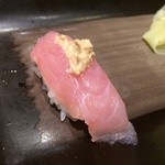 寿司安 - カワハギの握り。上に乗った肝がたまりません♬＞＜