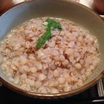 花仙庵 仙仁温泉 岩の湯 - 源泉で炊いた蕎麦の実のおかゆ（百合根と三ッ葉も入ってました。）