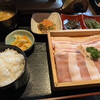 豚匠 那覇店 - 