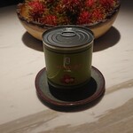 Sorn - 季節のフルーツの缶詰 (缶)