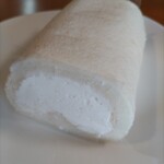 横浜スパゲティ アンド カフェ - ふわふわとろとろロールケーキ