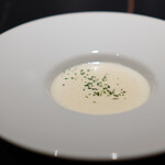 cafe & bal No.8 co. - 温かいじゃがいものスープ