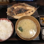 炭火焼干物定食 しんぱち食堂 水道橋店 - トロニシン定食大盛り¥1067