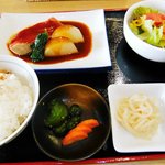 Dining bar WADACHI - 金目鯛のランチ（９５０円）