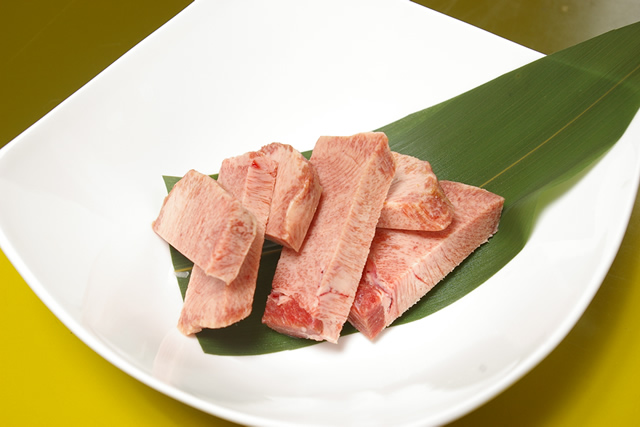どんとこい 東諫早 焼肉 食べログ
