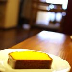 リエート - レモンのケーキ