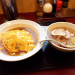 東秀 - 天津丼＋半らー麺630円