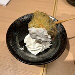焼とり・串かつ 串の丈 - って成田の銘菓、黒平饅頭揚げちゃうの？(ﾟoﾟ;;