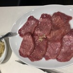 Yakiniku Horumon Hayashiya - 