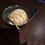 Motsukushi Shusai Tsubaki - 黒蜜きなこアイス