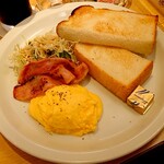 サン・フカヤ - 